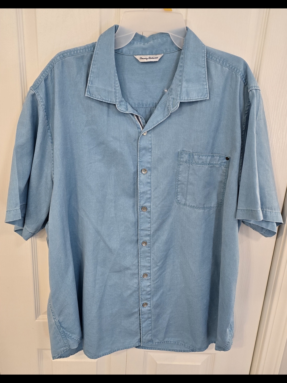 Tommy Bahama Light Blue Short-Sleeve Button-Front Camp Shirt